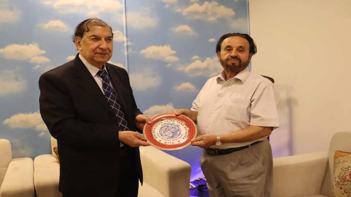 Visit of Advocate Salahuddin Mengal (4)