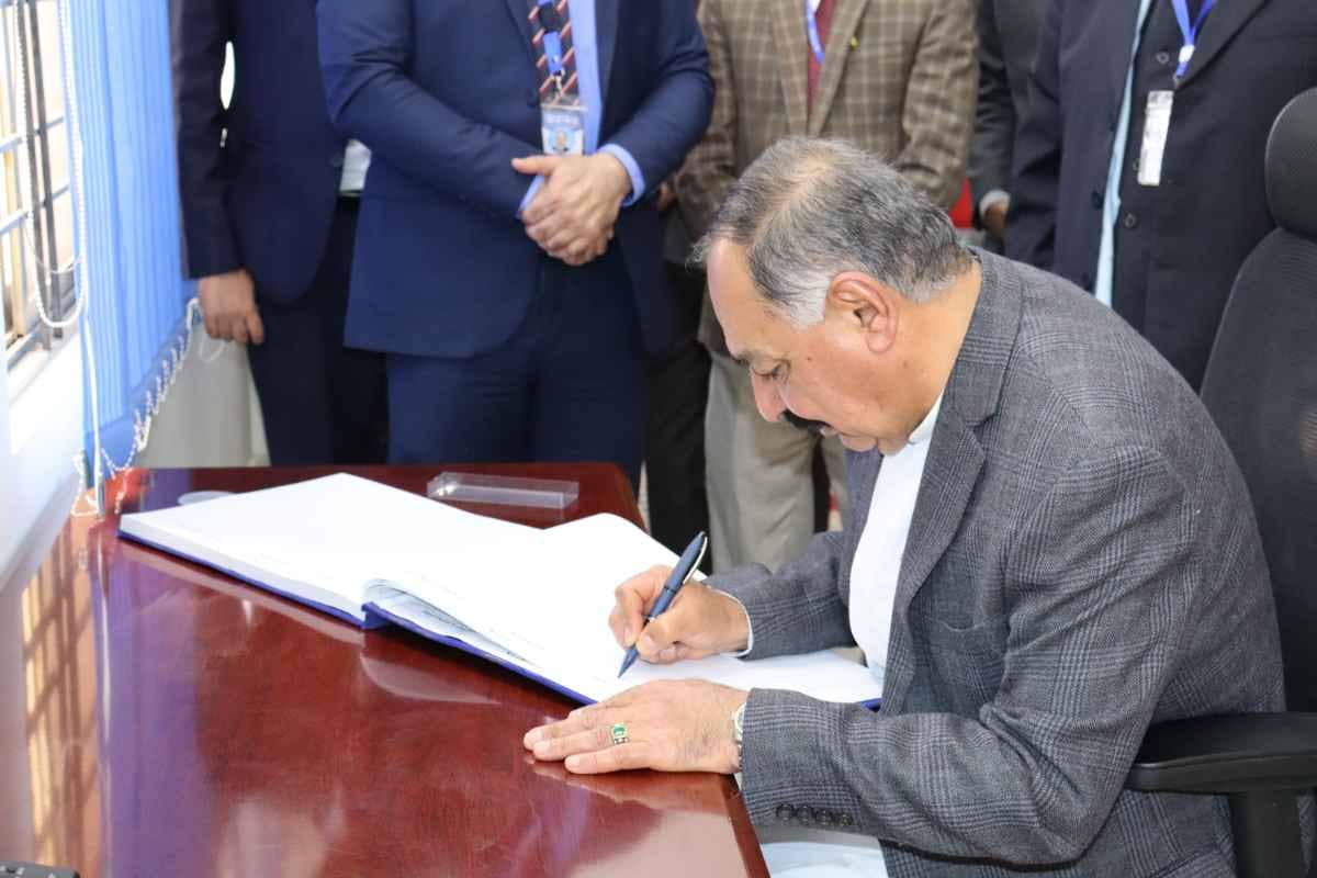 AmanUllah Yasinzai (3)